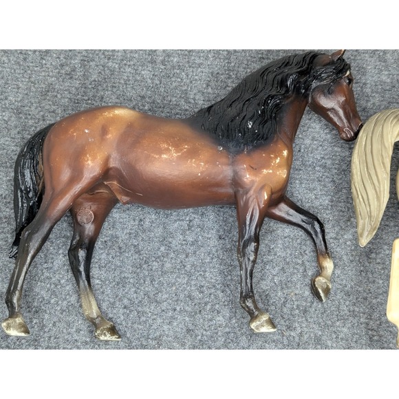 2 - Vintage Breyer Molding Co. Horses Brown/ Black White/ Gray Made In USA - Picture 13 of 16